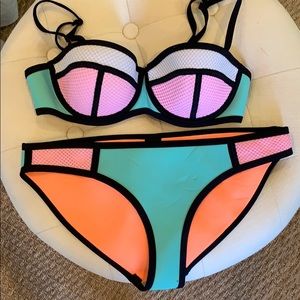 Triangl bikini set